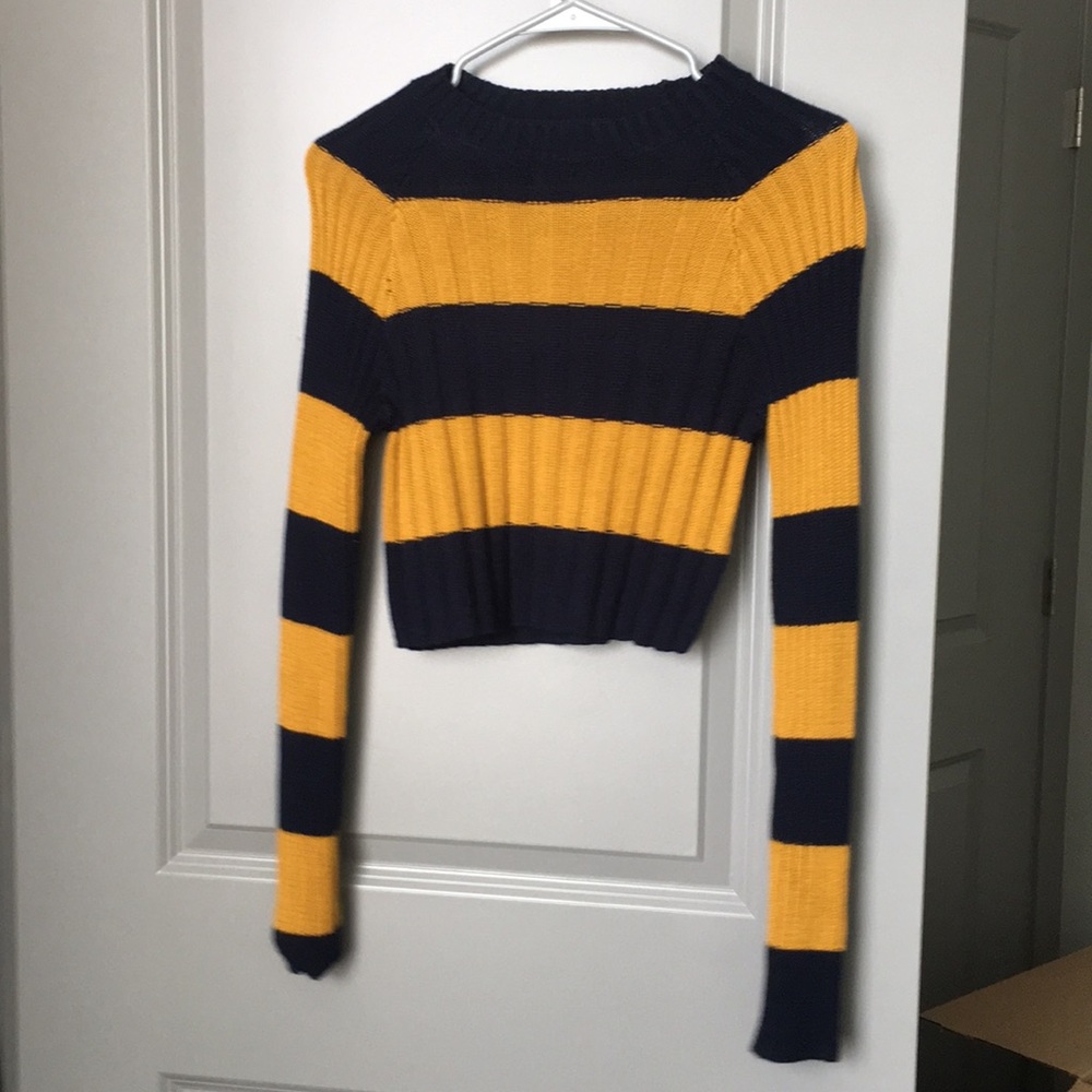 cropped sweater